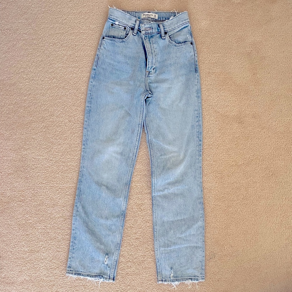 Abercrombie & Fitch Straight Leg Jeans